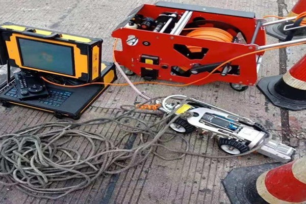 嘉兴CCTV管道检测机器人